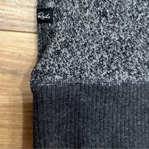 Rails Men’s Heston Melange Reversible Pullover Crewneck Sweater Grey Sz S - Picture 8 of 11